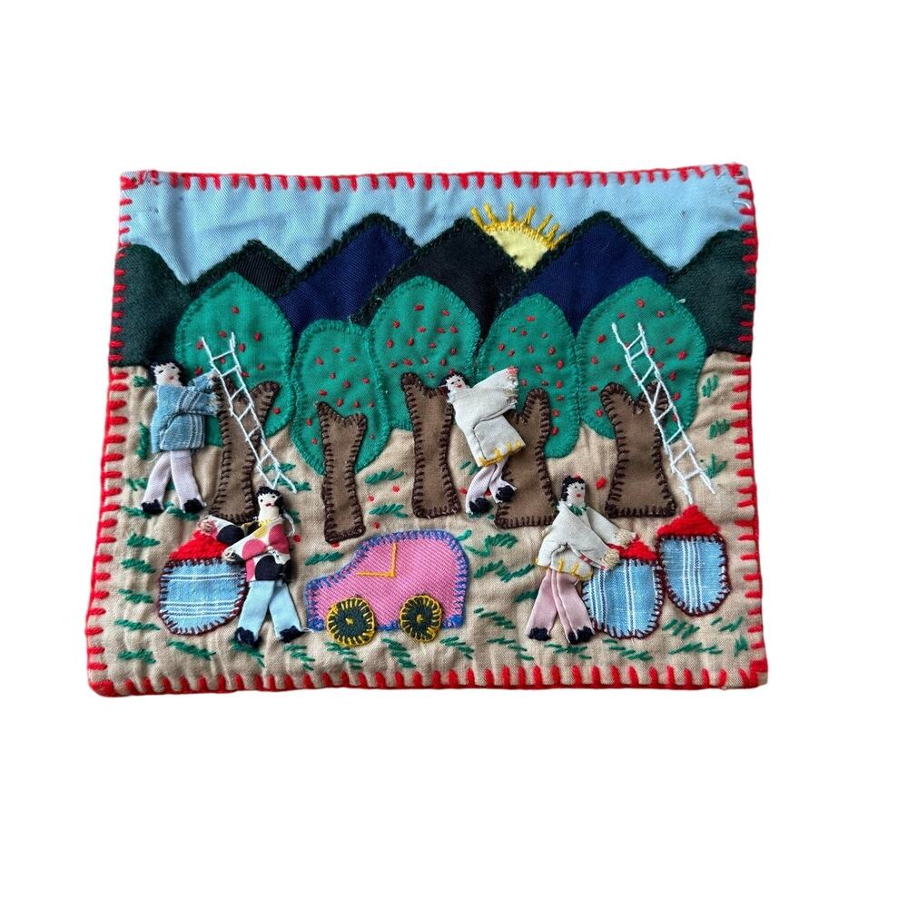 Folk Art Outdoor Scene Apple Harvest People Appliqued Cloth Wall Hanging 7x8.5"
